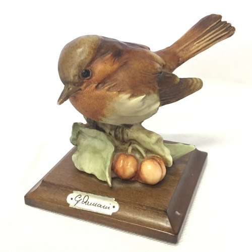 Giuseppe Armani Capodimonte resin bird figurine