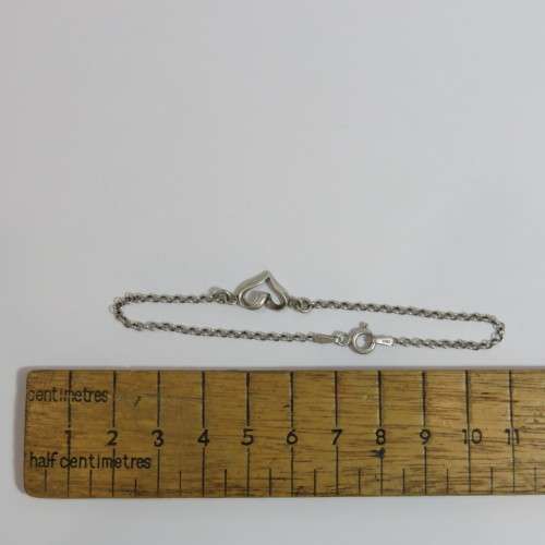 Sterling silver heart bracelet - Weighs 2,1 grams