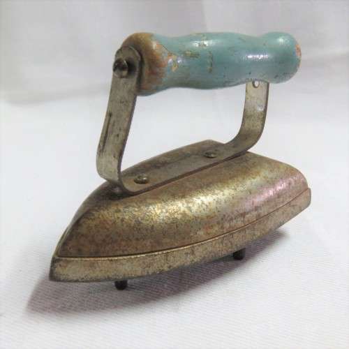 Vintage collar iron with stand