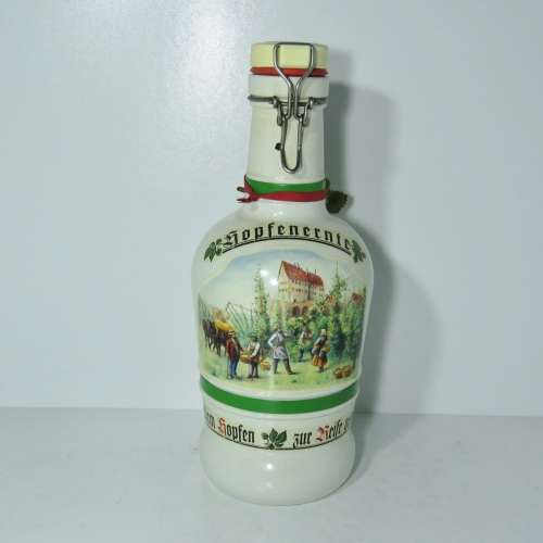1996/1997 Stopfenernte jug - Length 33 cm