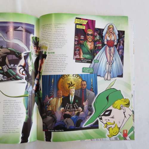 Eaglemoss Comics Super Hero Collection #7 Green Arrow figurine with magazine