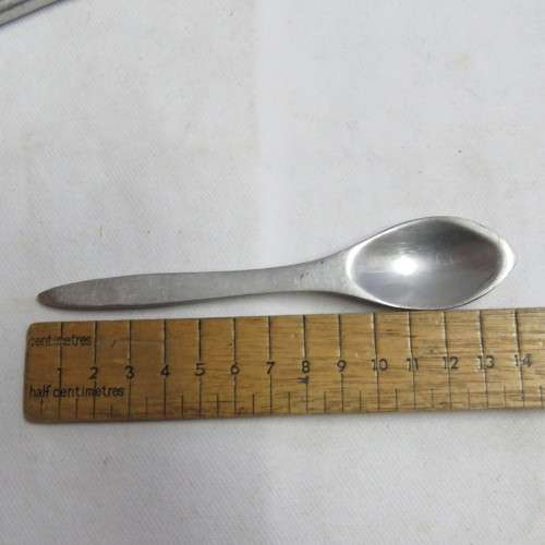 Set of 4 aluminium spoons