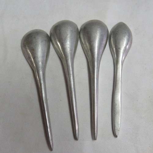 Set of 4 aluminium spoons