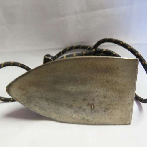 Vintage electrical sad iron - Not tested