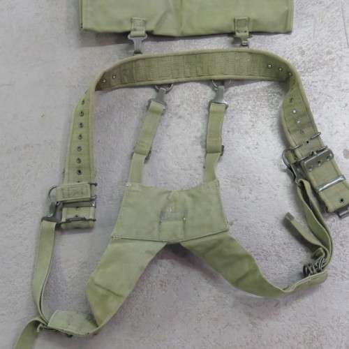 SADF Pattern 6/64 yoke with belt and ground sheet cover - Belt length 95 cm - Cover 37 x 40 cm