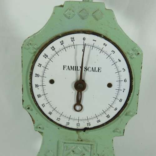 Vintage family scale - Bowl 22 x 22 cm - Length 33 cm