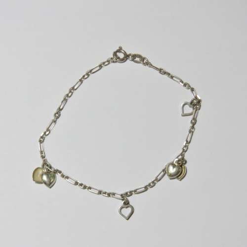 Sterling silver charm bracelet - Weighs 2.8 grams