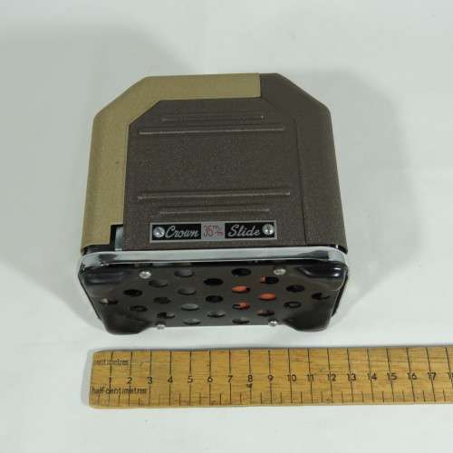 Vintage Crown Slide 35mm slide projector in pouch - No power cable