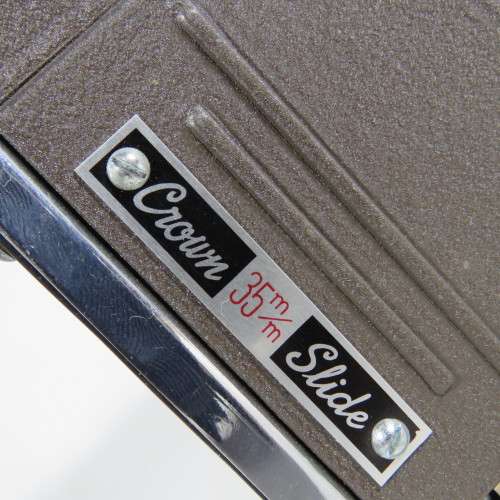 Vintage Crown Slide 35mm slide projector in pouch - No power cable