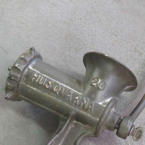 Reliance No.20 meat mincer