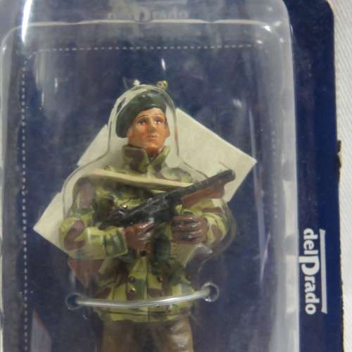 DelPrado 1944/45 UK Army commandos sergeant lead soldier - Still sealed