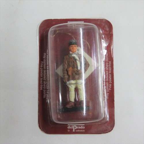 DelPrado 1939-40 France Captain of Tanks lead soldier - Still sealed