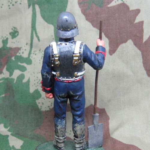 DelPrado 1807  French Artillery Engineer lead soldier