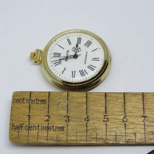 Vintage Exacta Antimagnetic pocket watch - Missing case ring - Working