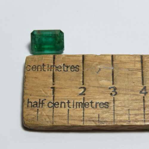 Genuine Zambian emerald in dark colour - Over 6.0ct