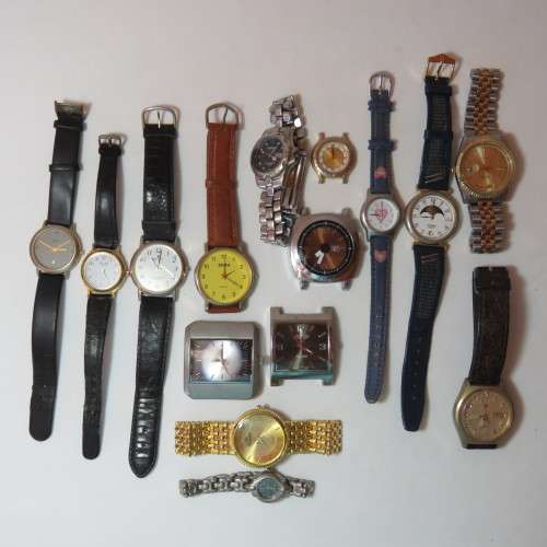 Lot of 10 Quartz watches for spares