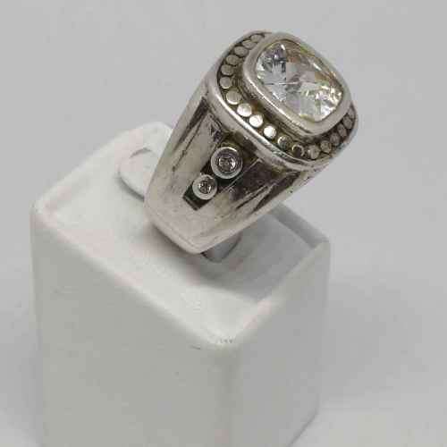 Sterling Silver ring with 5 stones - Central clear stone and 4 diamonds on side size T -weighs 15.4g