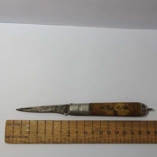 Vintage well used Richards pocket knife