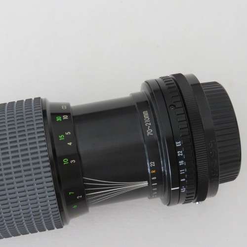 Quantaray 70-210mm f/4,5 lens - Clean