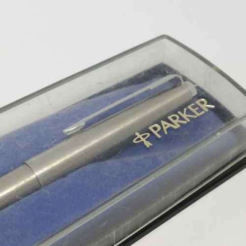 1976 SADF Border Duty Christmas parker pen - Presented by the SADF Fund