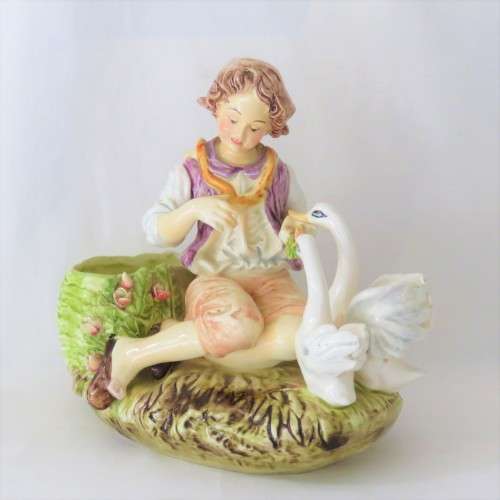 Boy feeding swans flower basket - Vintage porcelain
