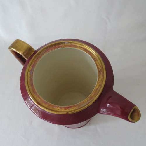 Crown Devon coffee jug with 3 saucers and espresso cups
