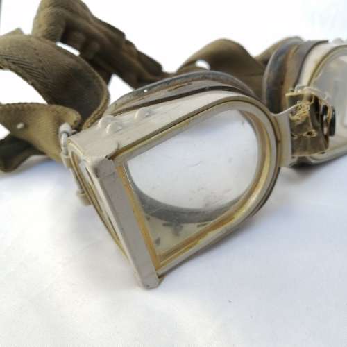 Military Anti Mine protectors eye goggles in pouch