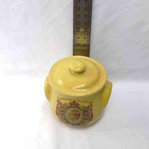 1937 King Edward VIII Coronation sugar bowl - He abdicated from the throne - chip on side