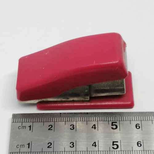 Stapler shaped electric pocket lighter