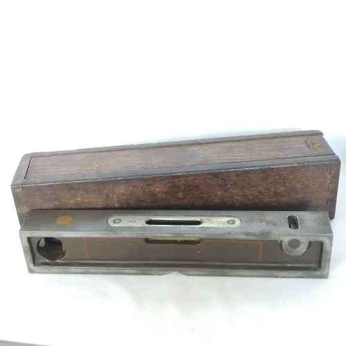 Vintage Cast Iron Machinist spirit level in wooden box