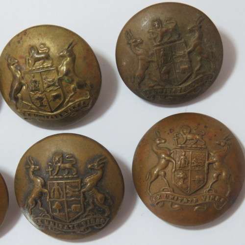 South Africa Defense Force military buttons - Lot of 6 - All with different markers - Hard to get