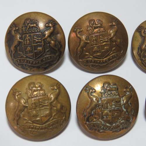 South African Defense Force military uniform buttons - Lot of 6 made by Buttons Limited, Birmingham