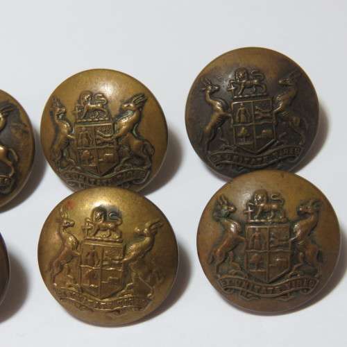 South African Defense Force military uniform buttons - Lot of 6 made by BandP Ltd, Birmingham