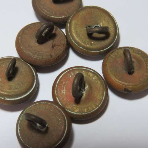 SA Medical Corps WW2 and earlier - Lot of 7 small brown buttons