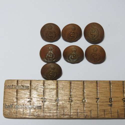SA Medical Corps WW2 and earlier - Lot of 7 small brown buttons