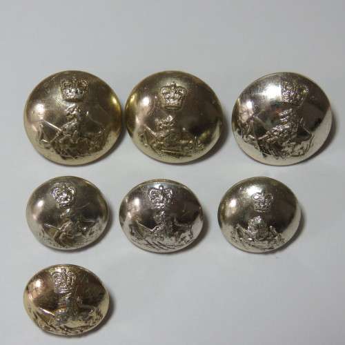BSAP lot of 7 buttons 3 large and medium 1953-1965 Queen Elizabeth