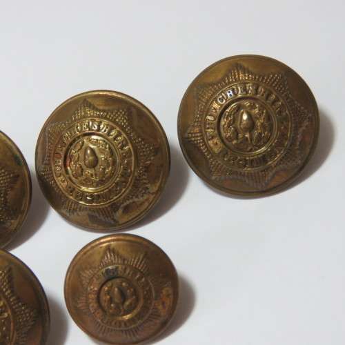 The Cheshire Regiment brass buttons lot of 5 - 4 Tunic - 1 Pocket - Early versions