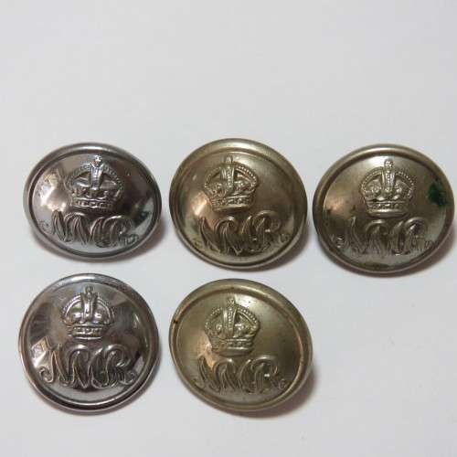 Natal Mounted Rifles - Lot of 5 buttons by different manufactures - Sold as a lot