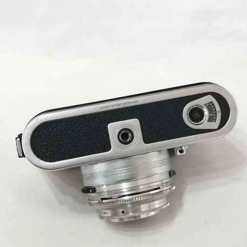 Vintage Voigtlander Vito CL 355 viewfinder camera in leather pouch - light meter not working