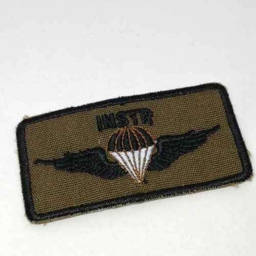 SWA Parachute instructor wing cloth badge