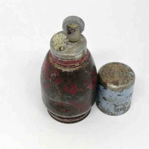 Vintage metal pocket lighter