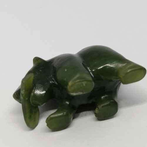 Vintage Jade grizzly bear with fish figurine
