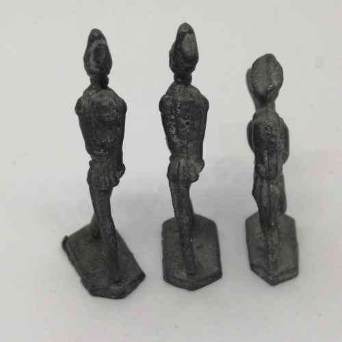 Lot of 3 vintage lead soldies - 50mm