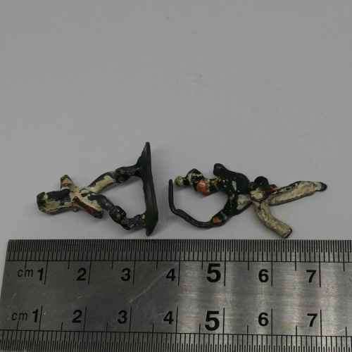 Lot of 6 vintage lead soldiers with missing pieces
