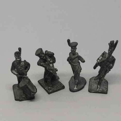 Lot of 4 Vintage lead soldiers