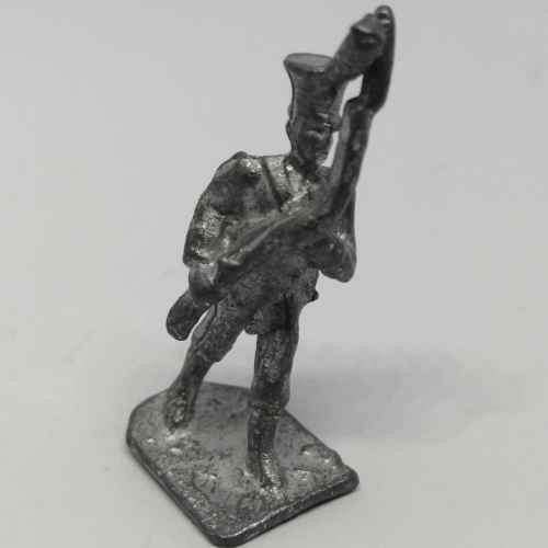 Lot of 4 Vintage lead soldiers