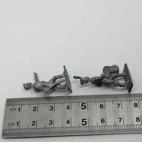 Lot of 4 Vintage lead soldiers