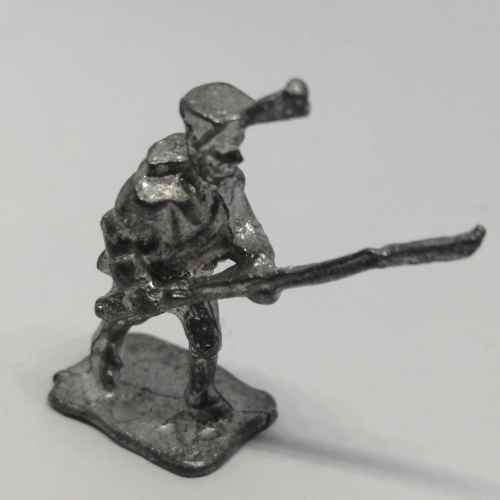 Lot of 4 Vintage lead soldiers
