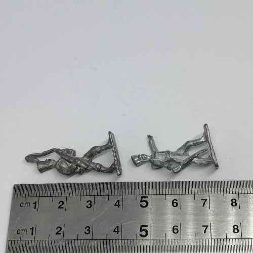 Lot of 4 Vintage lead soldiers