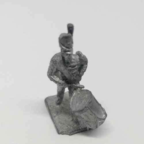 Lot of 4 Vintage lead soldiers
